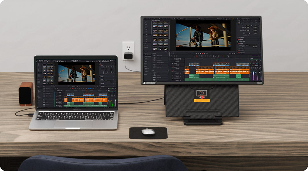 Perfect for meetings—duplicate your screen to share content with colleagues or clients instantly.
